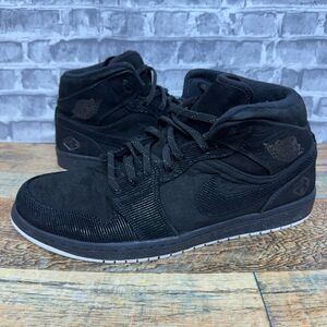 Nike‎ Air Jordan 1 Mid Suit and Sneakers Black White 630767-045 Mens Size 10.5